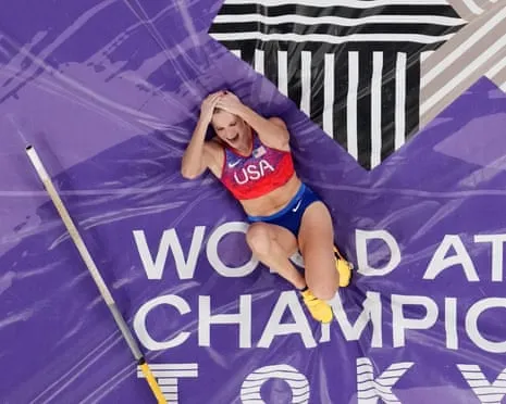 The American vaulter claims third straight world pole vault title in nail-biting Japanese competition